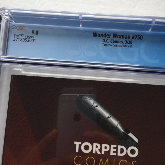 2020 DC Comics Wonder Woman Jim Lee Torpedo Comics Variant CGC 9.8 - Picture 10 of 12